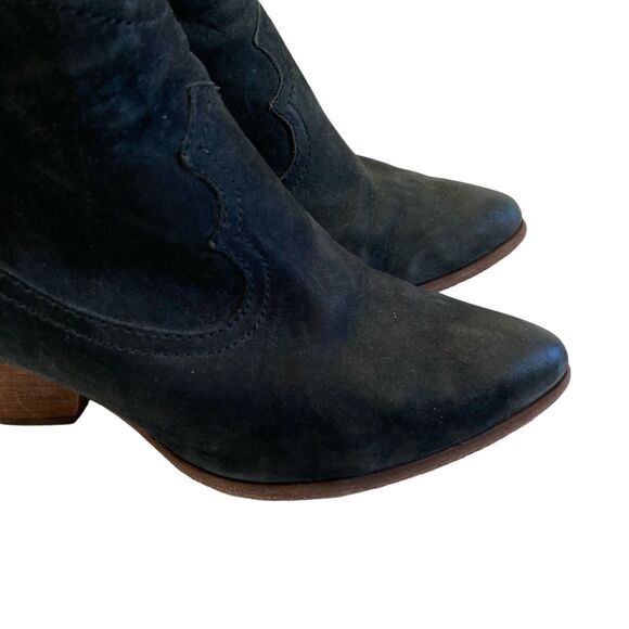 FRYE Reina Black Suede Ankle Western Style Bootie Size 7 - Picture 8 of 15
